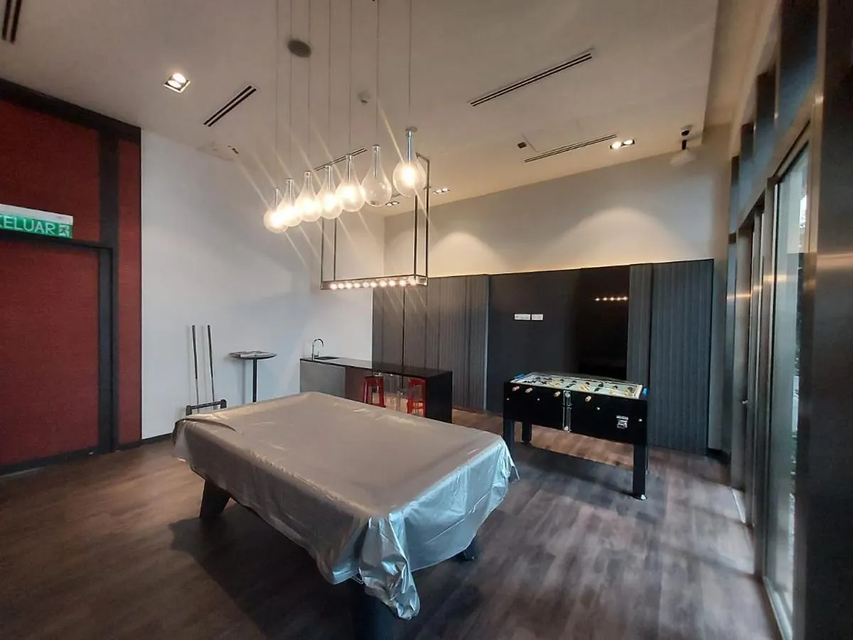 Apartment Tropicana The Residence Klcc By Rooftop Skypool Kuala Lumpur