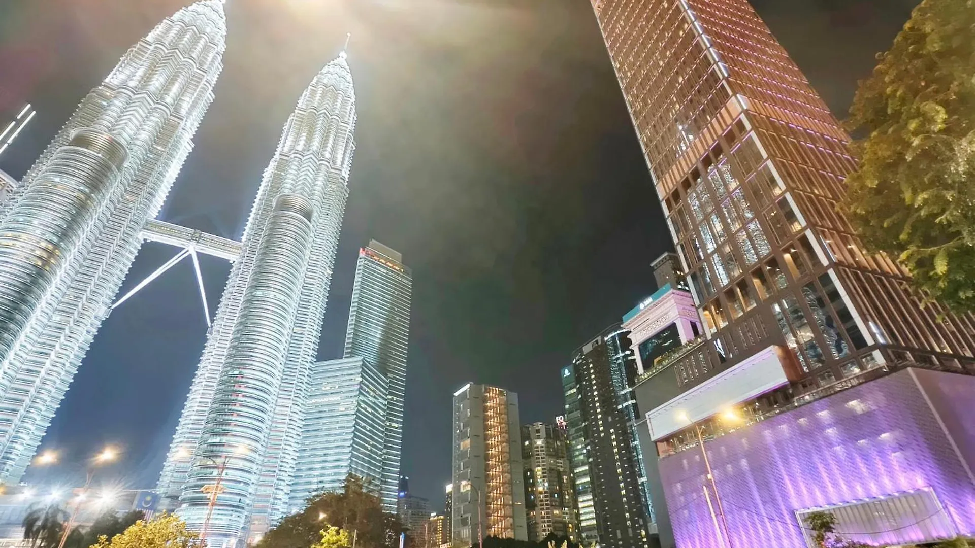 Apartamento Tropicana The Residence Klcc By Rooftop Skypool Kuala Lumpur